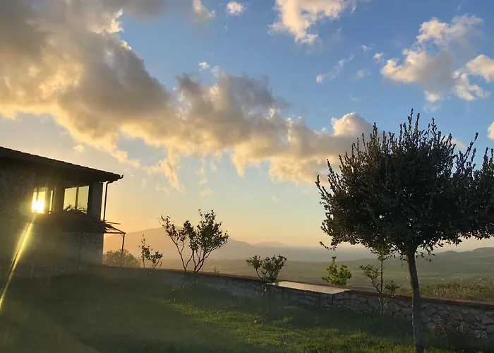 Sofra E Vjeter Sofo I Vjeter * Trajas