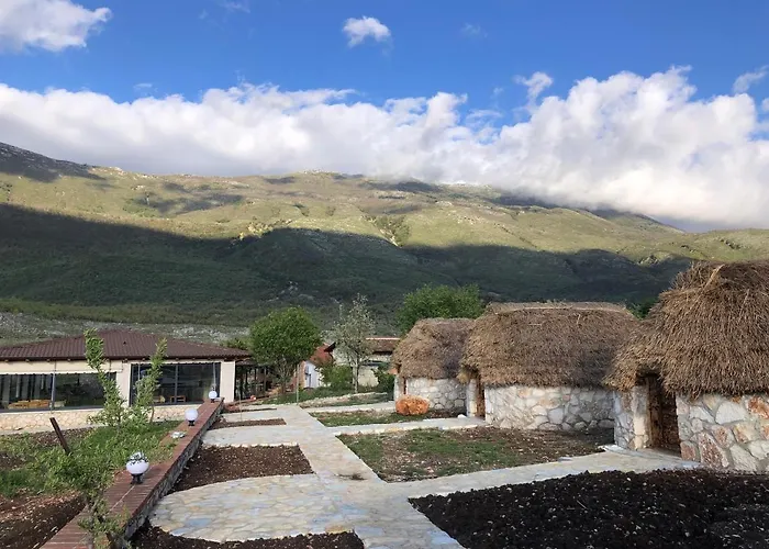 Sofra E Vjeter Sofo I Vjeter *