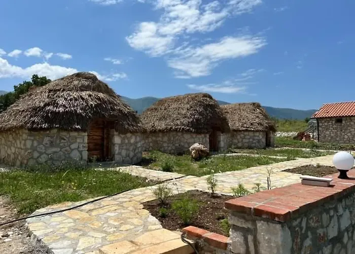 Luksustelt Sofra E Vjeter Sofo I Vjeter *